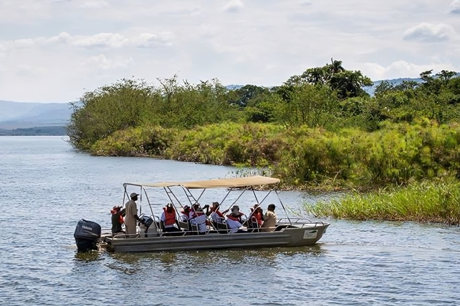 image_game_drives_akagera_national_park